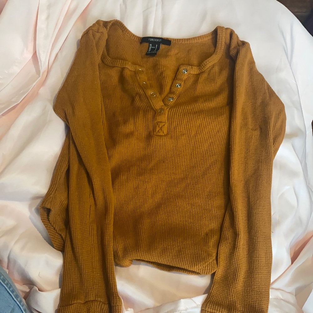 Long sleeve shirt